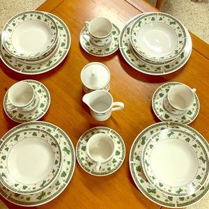 Sango “Ivy Charm" Dining Set Service For 8 People